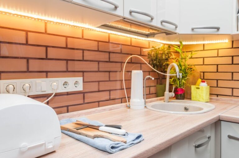 kitchen socket